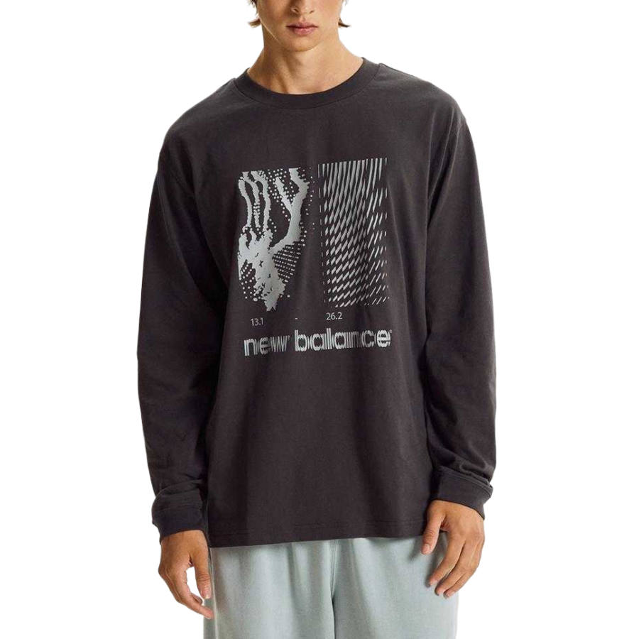 New Balance New Balance T Shirts Men's Black Crew Neck Moderate Straight Fit