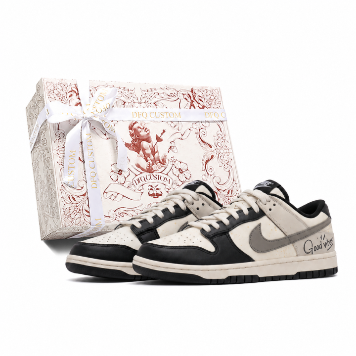 Nike Nike Dunk Skateboard Shoes Unisex Low Top Gray Black White