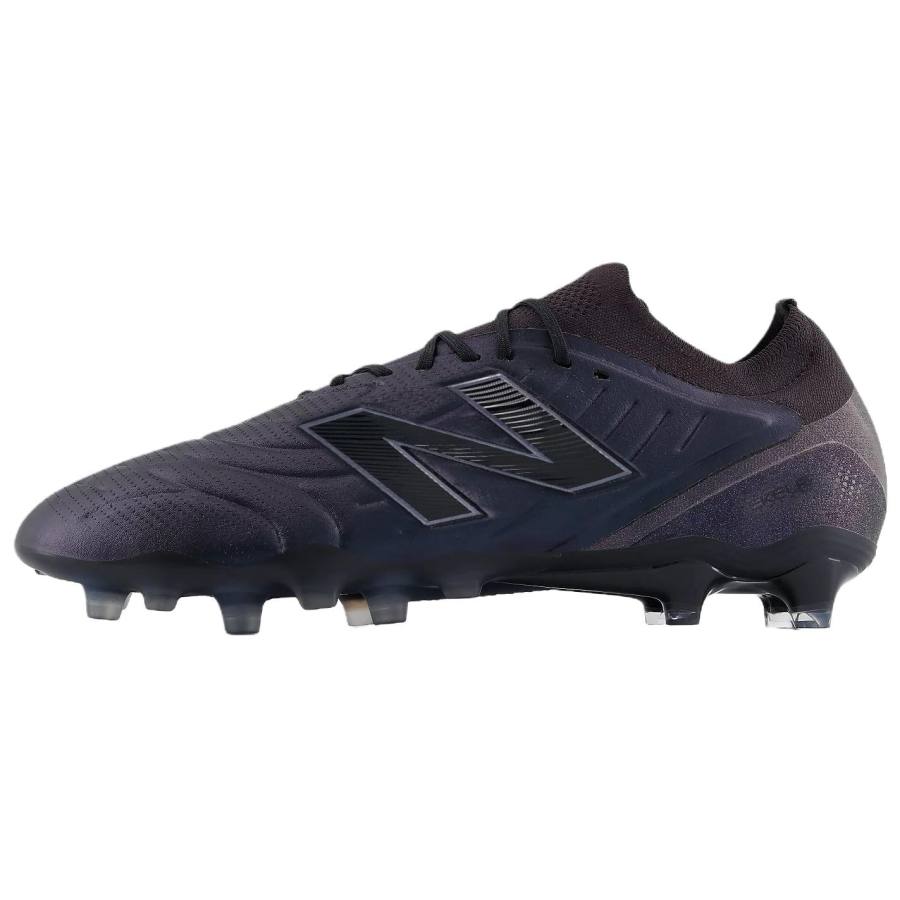 New Balance New Balance Tekela V5 Soccer Shoes Unisex Low Top Black
