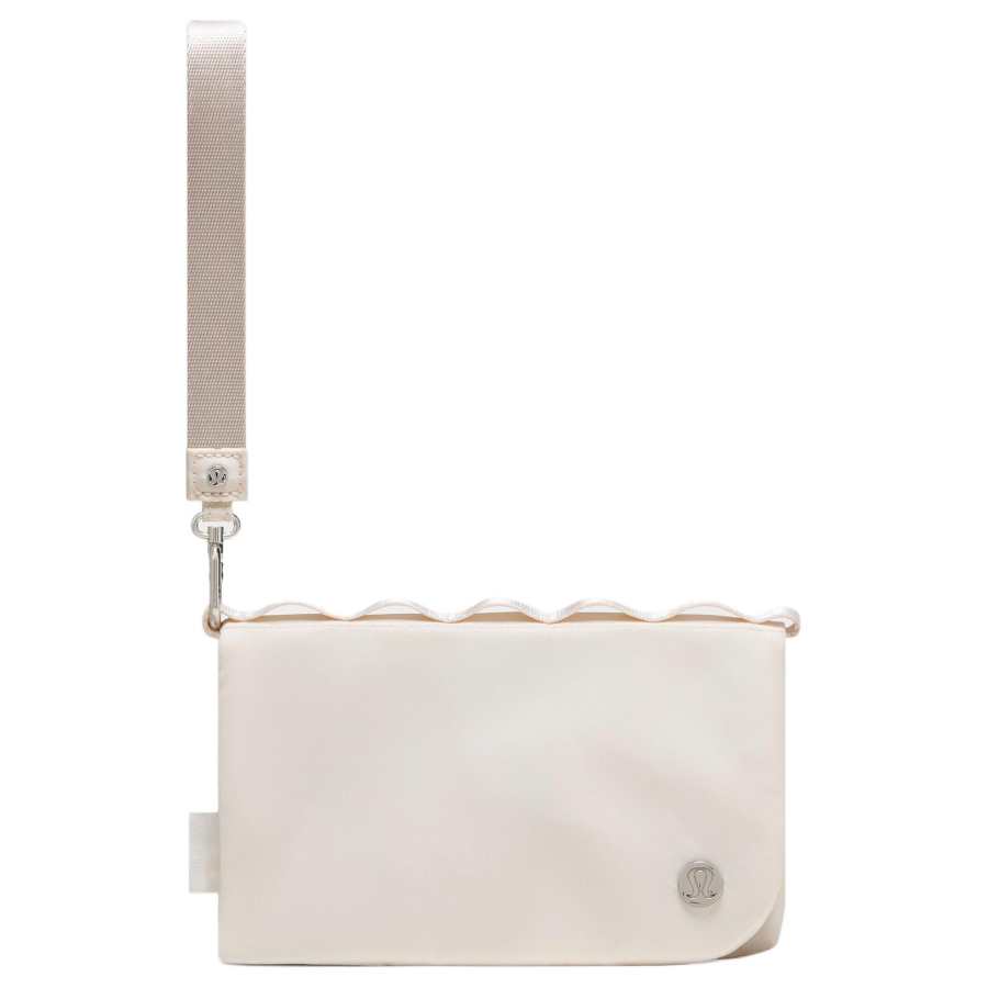 Lululemon Lululemon Clutches Light Ivory White & Silver/LTIV/SLVR