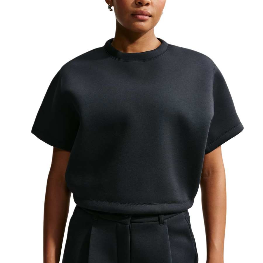 Nike Nike Swoosh T Shirts Women's Black/Black Crew Neck