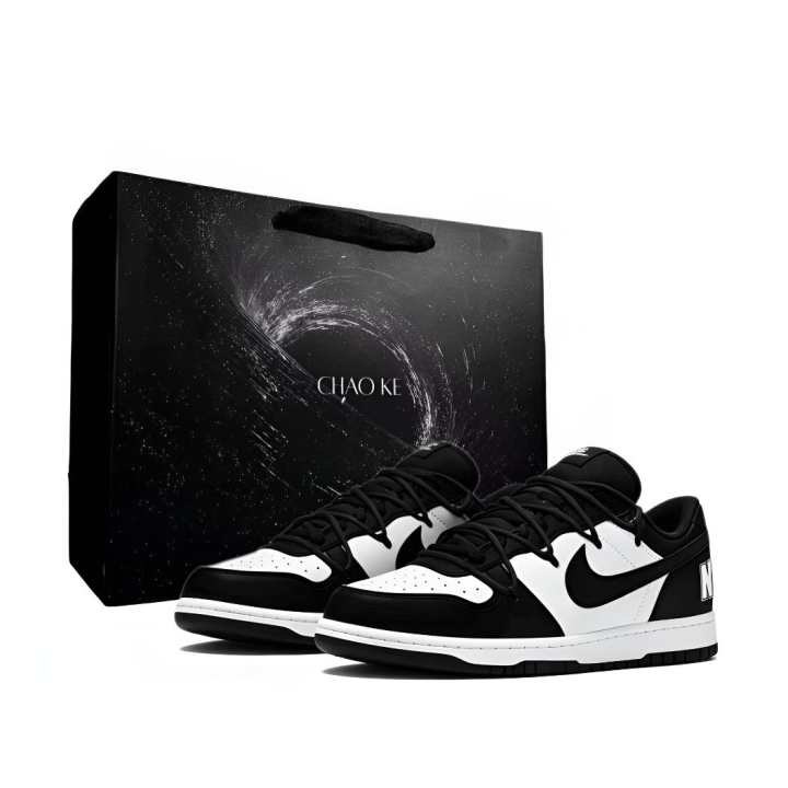 Nike Nike Big Skateboard Shoes Men's Low Top White