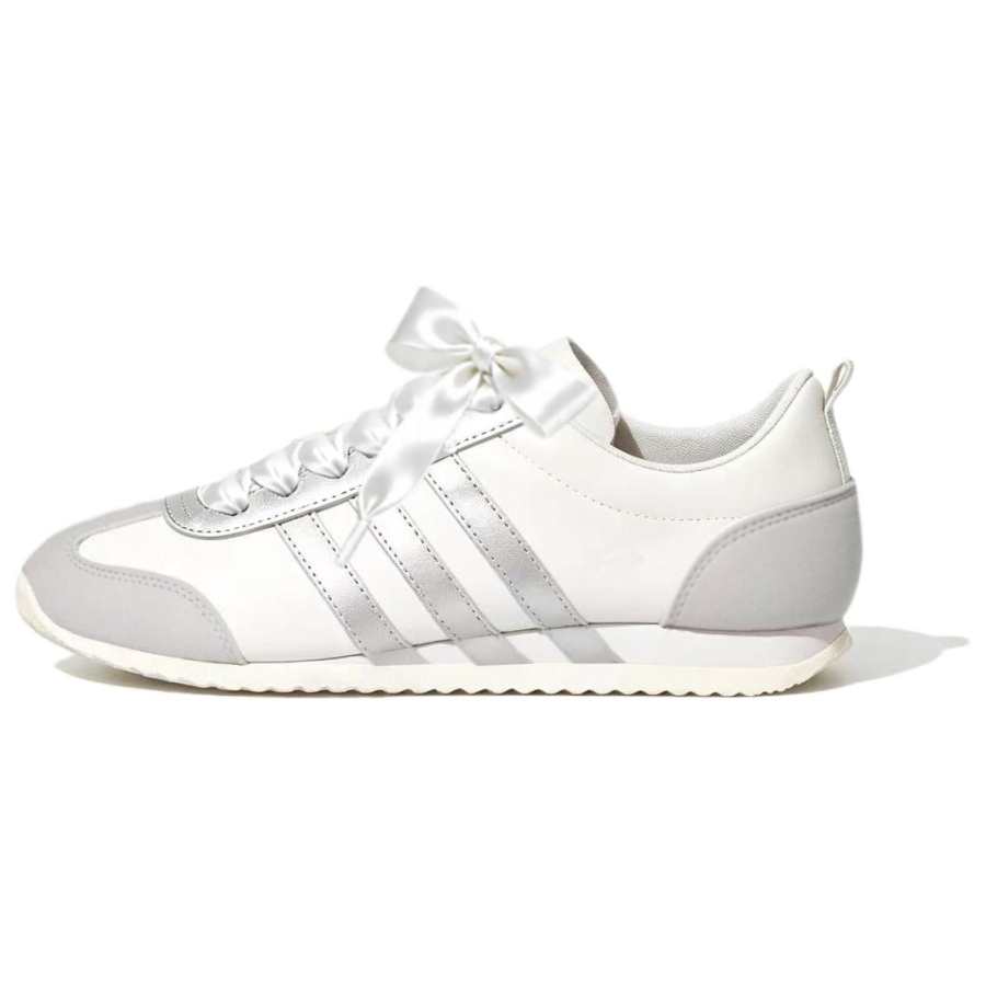 Adidas Adidas VS JOG 2.0 German Army Trainers Unisex Low Top Black